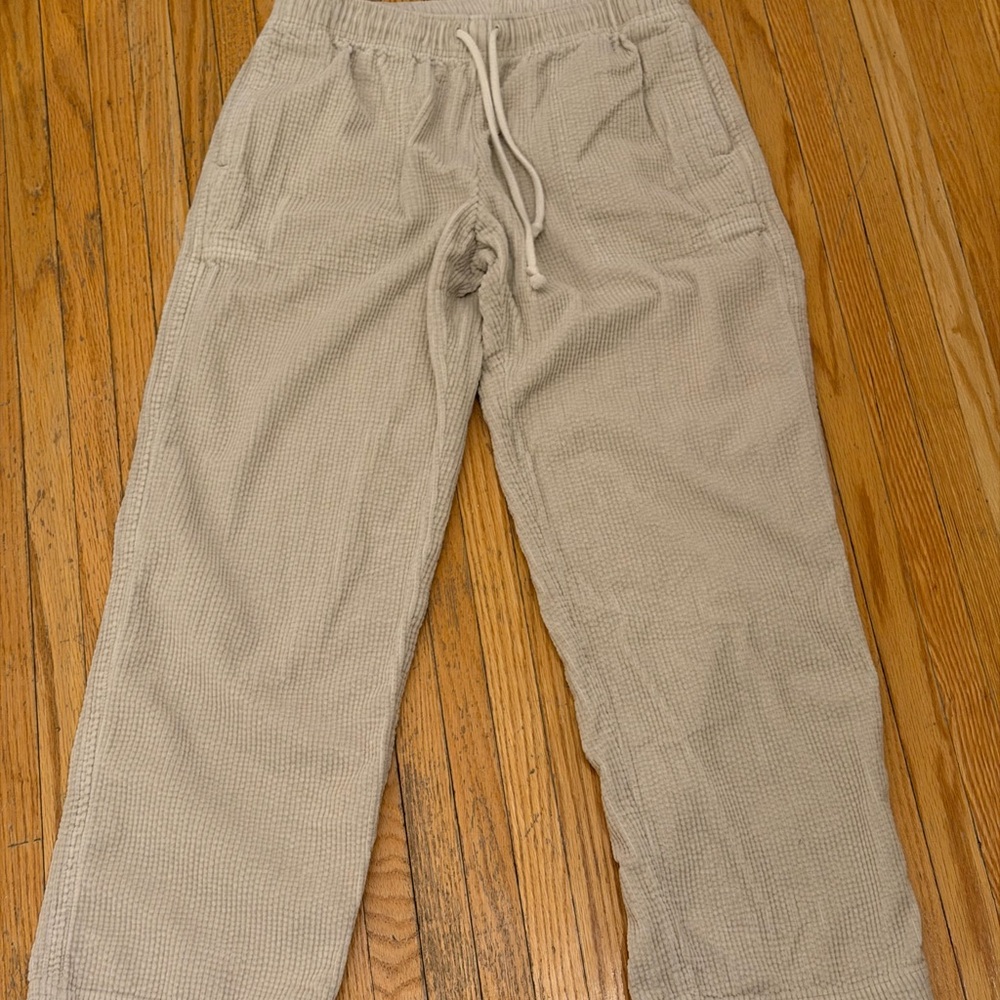 Aerie Women's stretchy corduroy pants